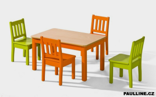 Dětský stůl a 2 dětské židle